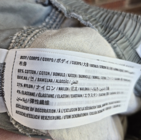 Abercrombie EUC kids cargo pants - Picture 9 of 11